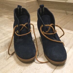 Sperry Suede Blue Boots